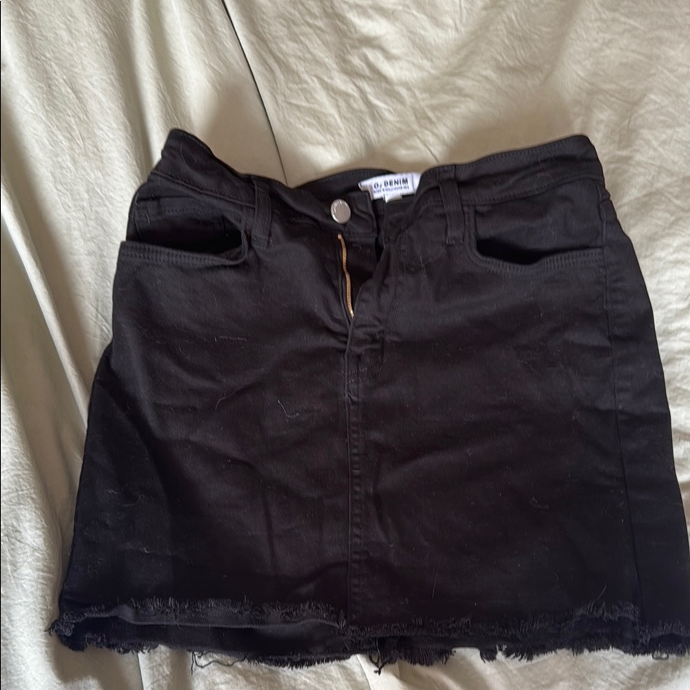 Lulu's Black Mini Skirt